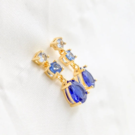 Arete Gota Pendular Oro Laminado 18k