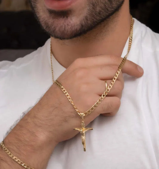 Colgante Cristo Madero Grande Oro Laminado 18k