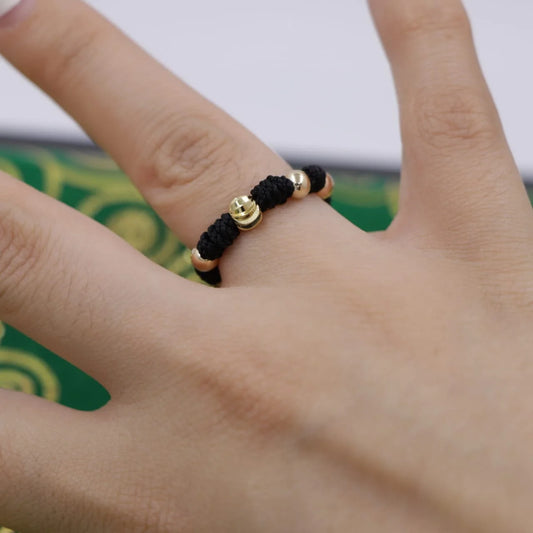 Anillo Nudos Negro Balín Oro Laminado 18k