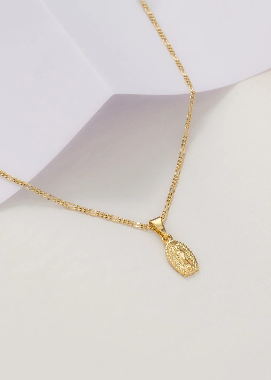 Colgante Guadalupe Finita Oro Laminado 18k