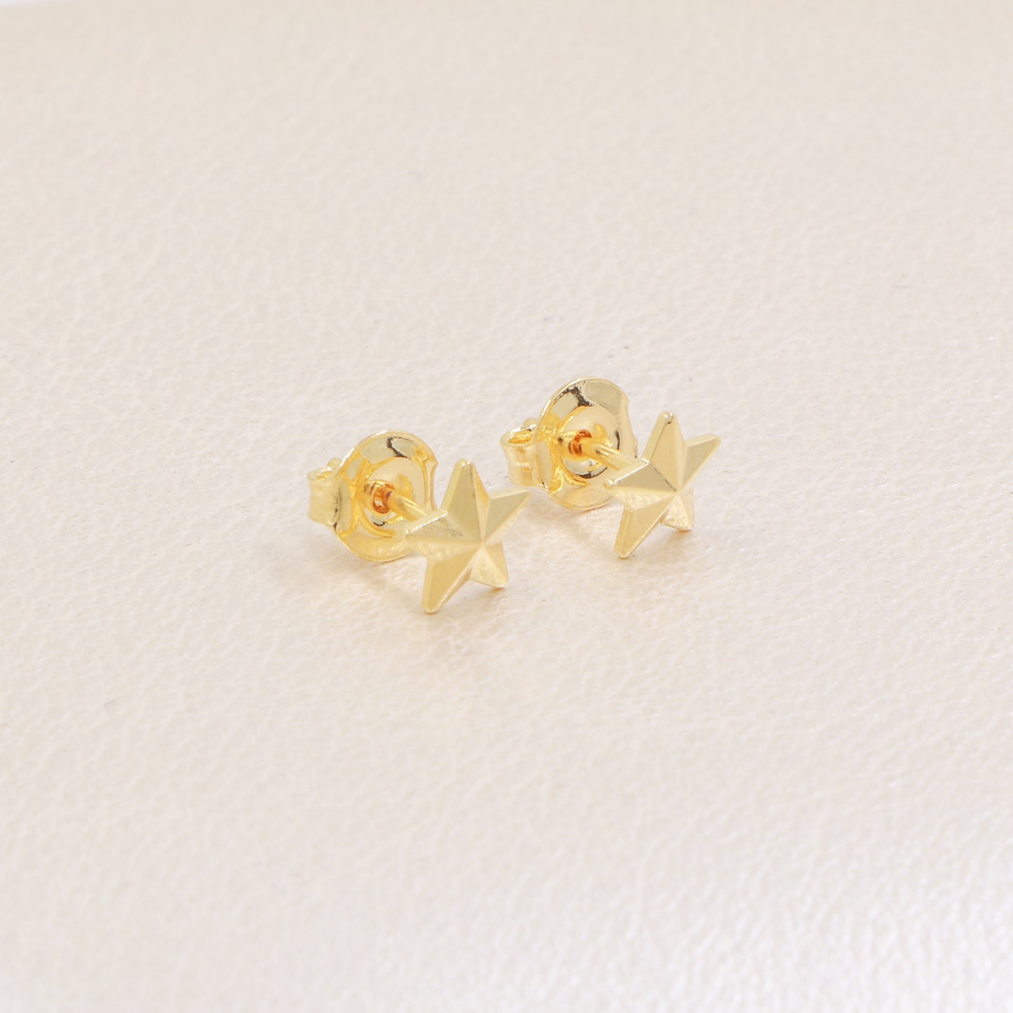 Aretes Estrellas Mini Oro Laminado 18k