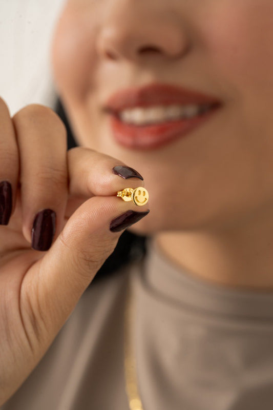 Aretes Smile Oro Laminado 18k