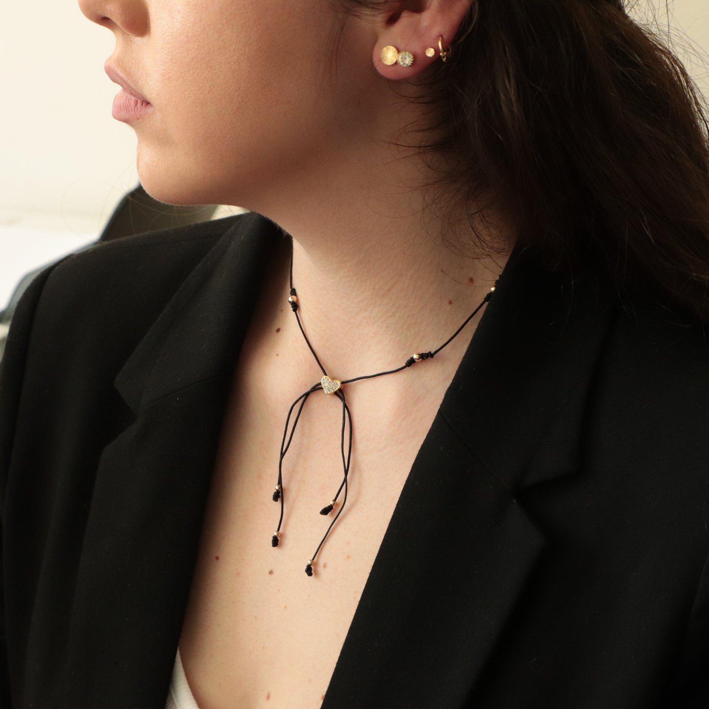 Chokers Largo Negro Con Corazón Oro laminado 18k