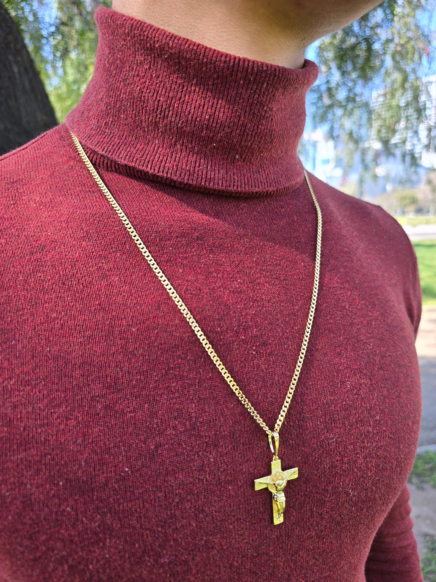 Cadena Cubana Semi-Delgada Oro Laminado 18k