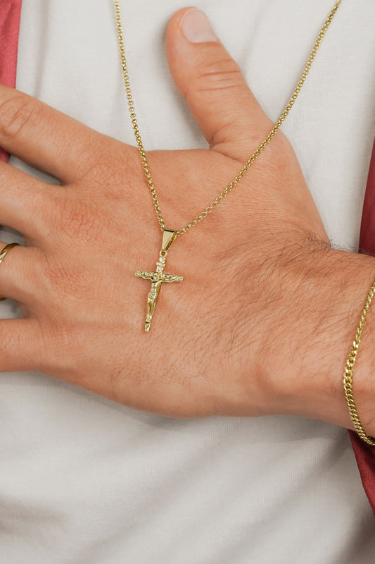 Colgante Cristo Madero Mediano Oro Laminado 18k