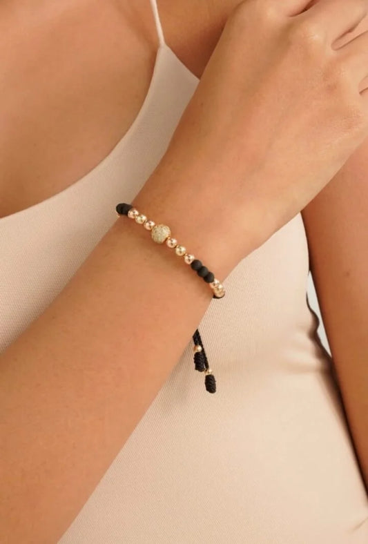 Brazalete Con Herraje Bola de Fuego Balín Oro Laminado 18k