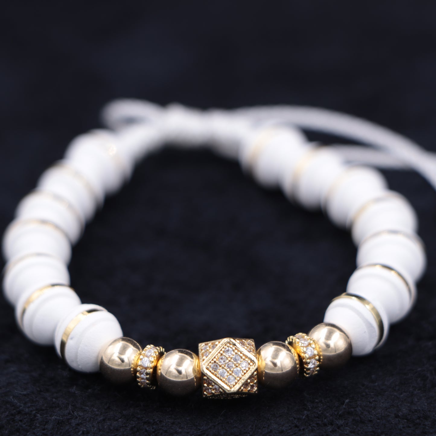 Brazalete Con Hexágono y Rondeles Oro Laminado 18k