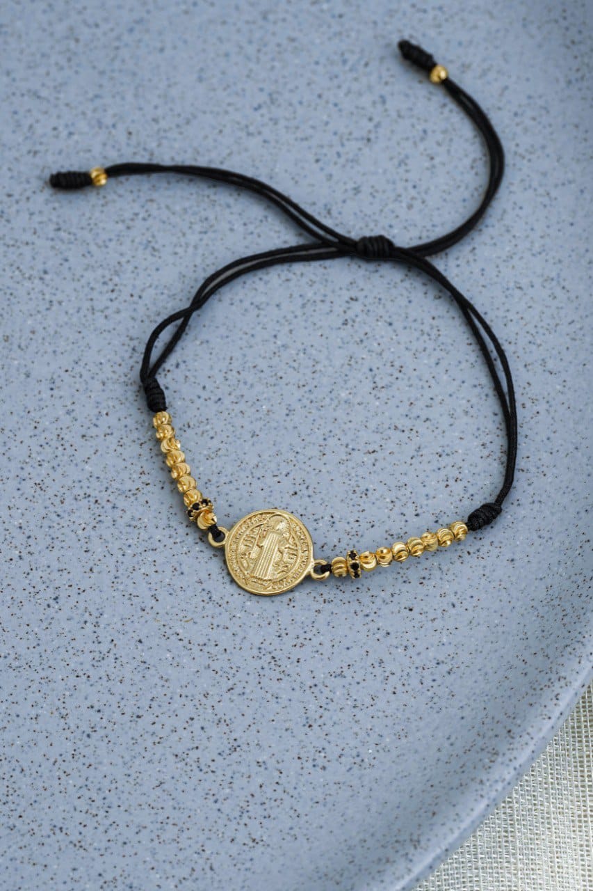 Brazalete Con San Benito Oro Laminado 18K