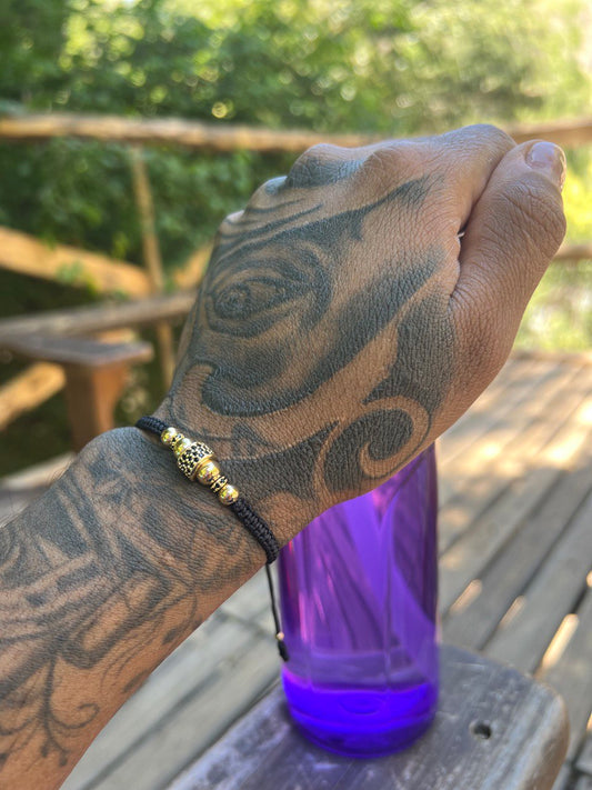 Brazalete Macrame Con Rondeles Oro Laminado 18K