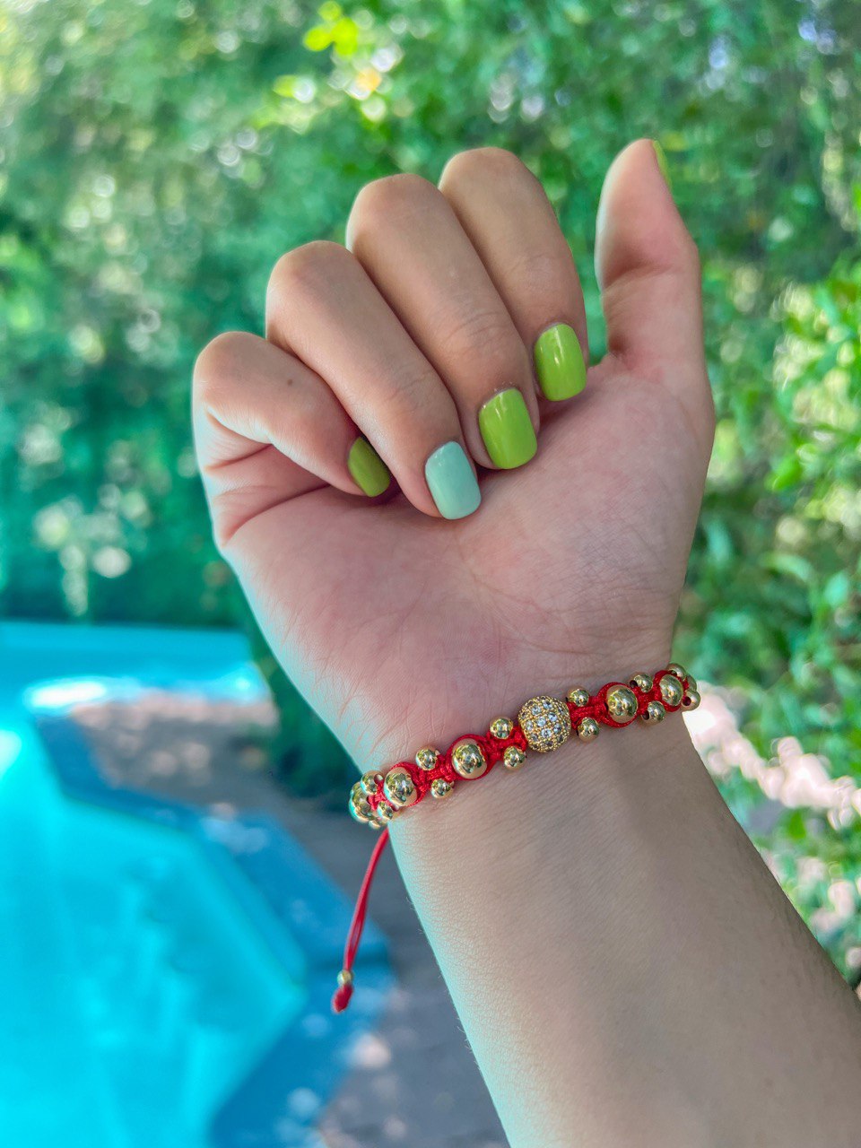Brazalete Bola De Circonias Oro laminado 18K