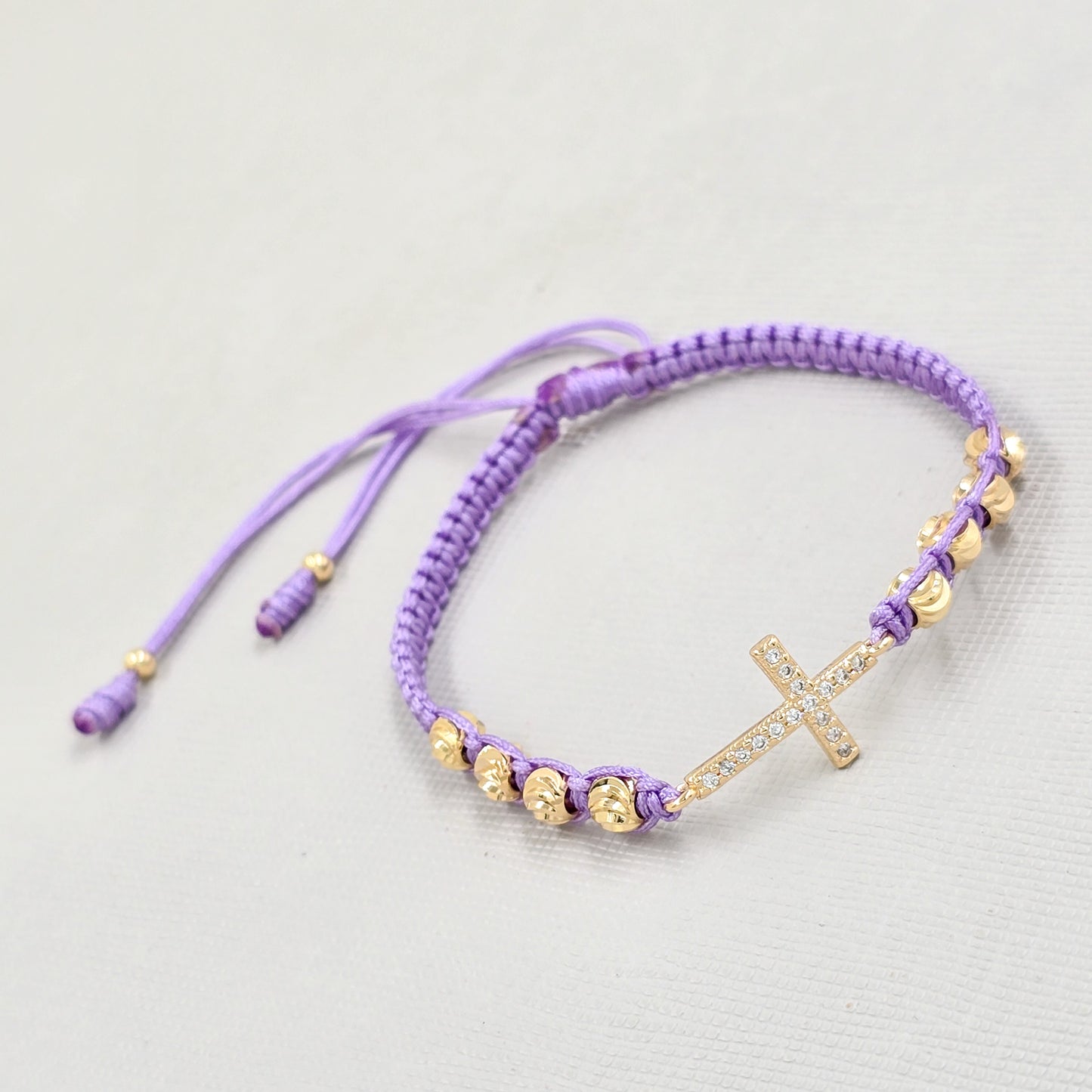 Brazalete Cruz Circonias Oro Laminado 18K