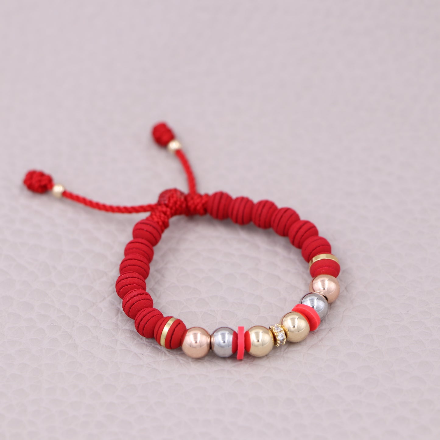 Brazalete Tres Oros Rojo En Oro Laminado 18K
