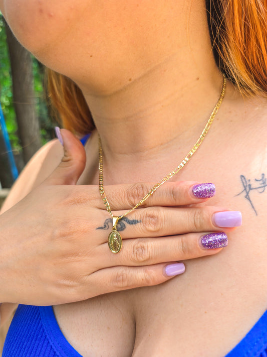 Cadena Tejido Cartier Delgada Y Colgante Virgen Milagrosa Pequeña Oro Laminado 18k