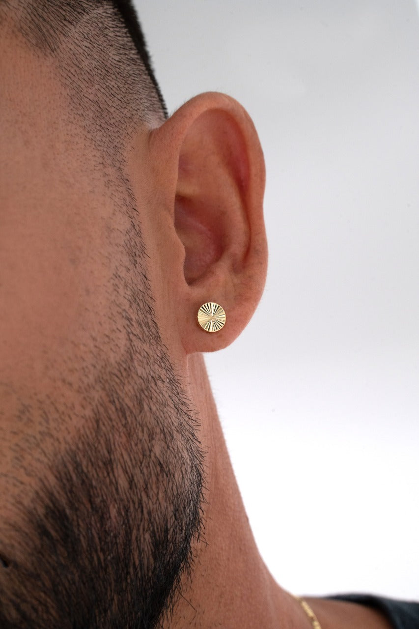 Aretes Topo Sol Redondos 8mm Oro Laminado 18k
