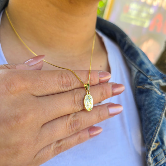 Cadena Veneciana Y Colgante Virgen Milagrosa En Oro Laminado 18k