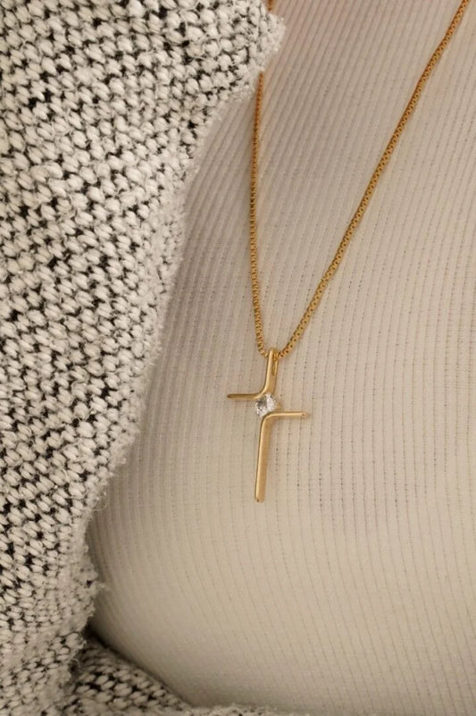 Colgante Cruz Circonias Oro Laminado 18k