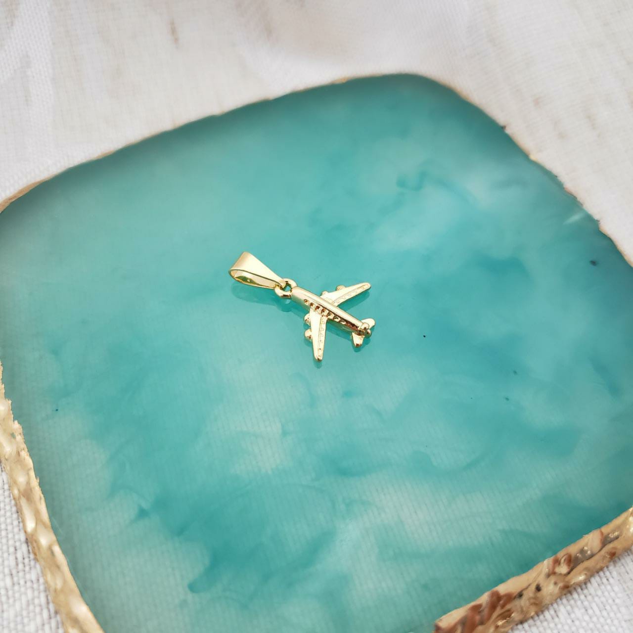 Colgante Avión Oro Laminado 18k