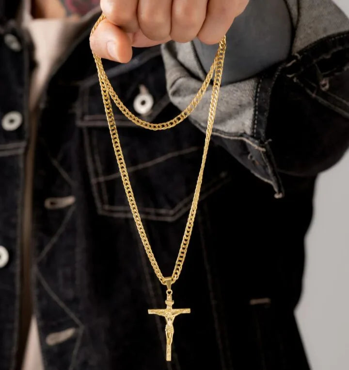 Colgante Cristo Madero Grande Oro Laminado 18k