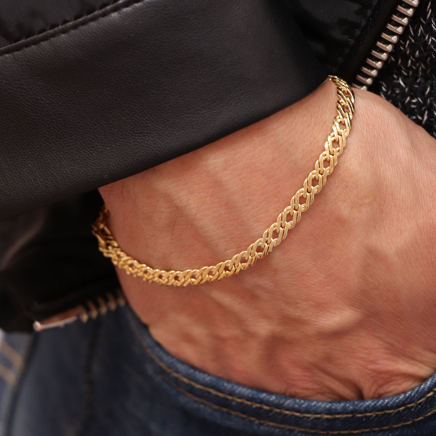 Pulsera Cubana Cruzada Oro Laminado 18k