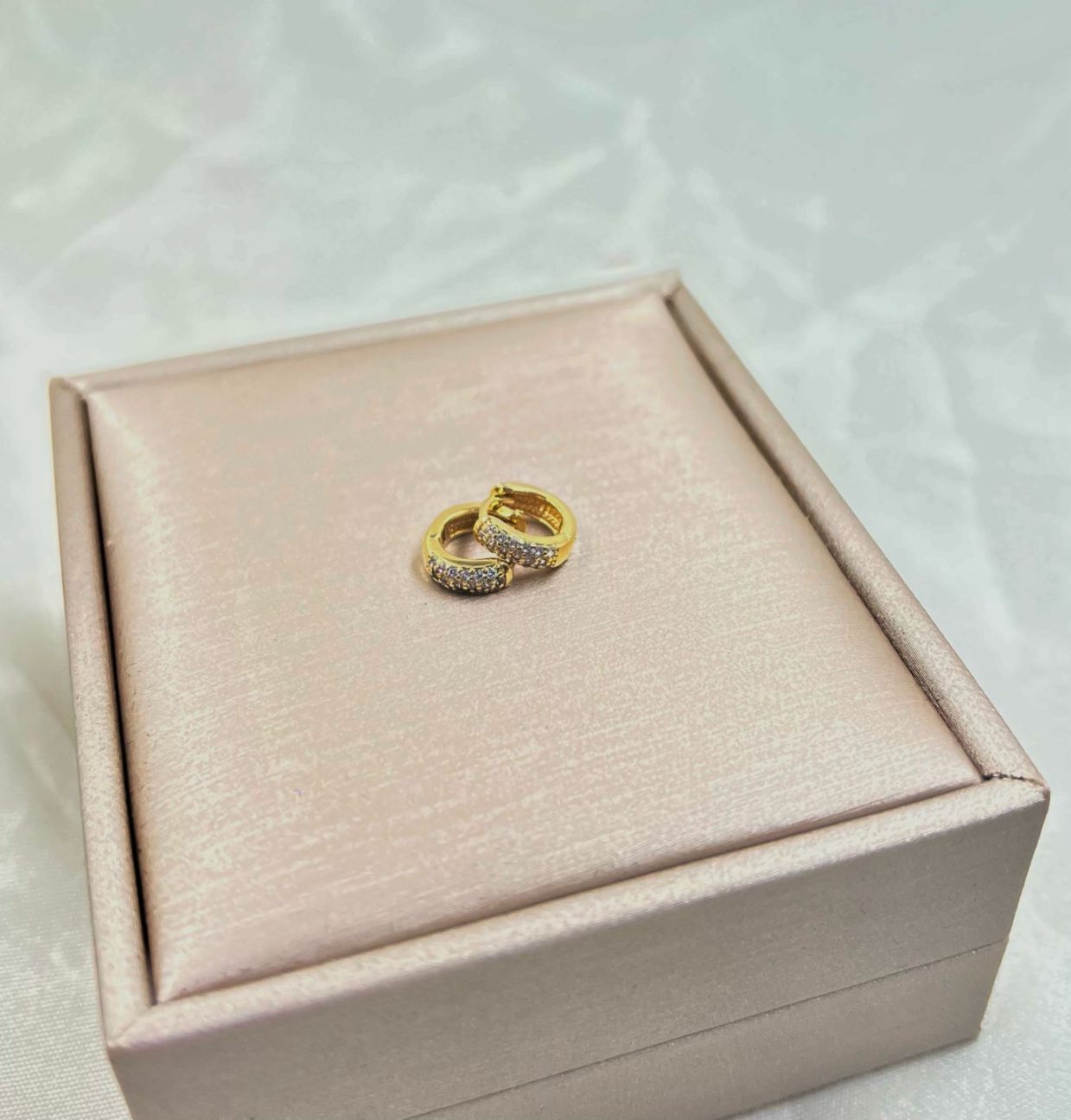 Aros Elegant 8mm Oro Laminado 18k