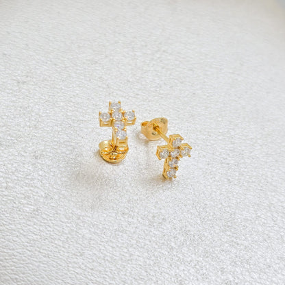 Arete Cruz Seis Circonias Oro Laminado 18k