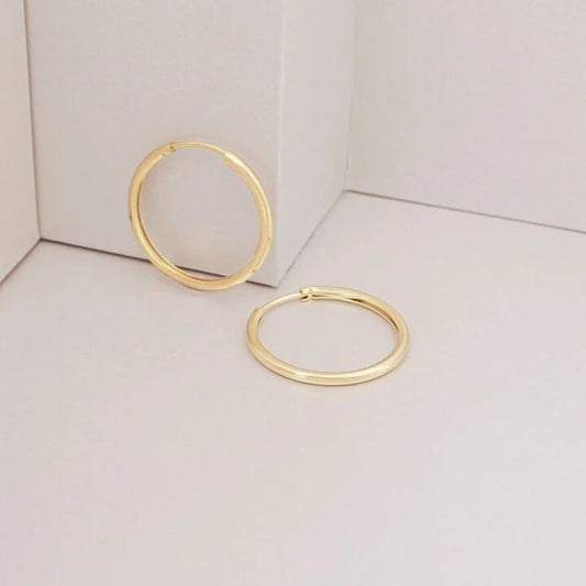 Aros Candonga Lisa Mediana Oro Laminado 18k
