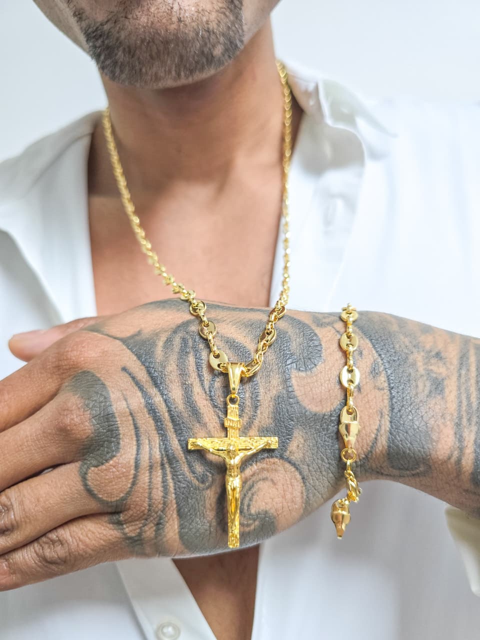 Set Tejido Gucci Cadena, pulsera y colgante cristo madero grande Oro Laminado 18k