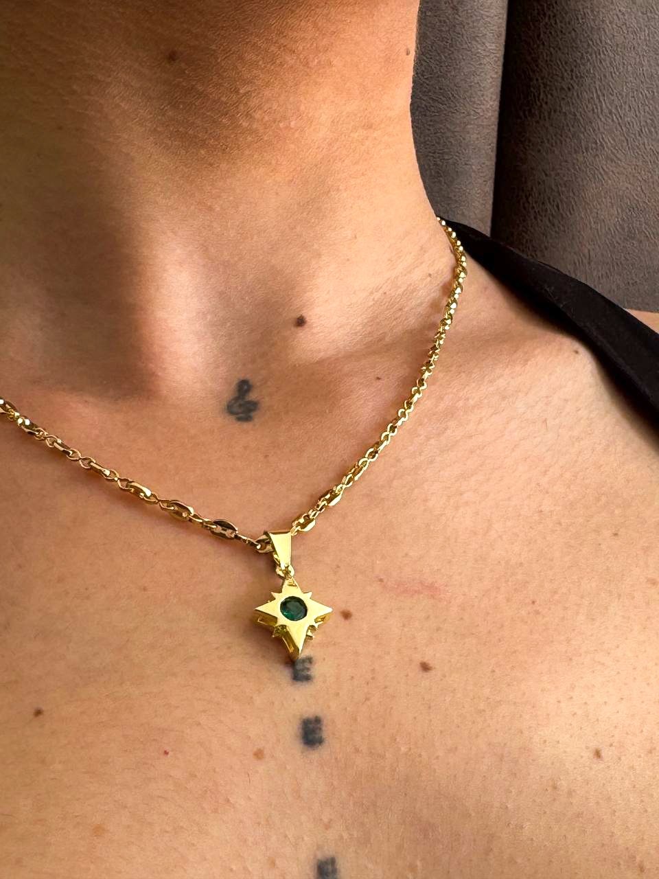 Colgante Estrella Circonia Oro Laminado 18k