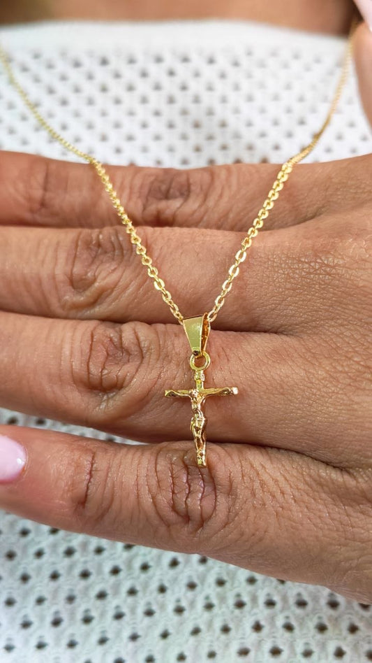 Colgante Cristo Inri Pequeño Oro Laminado 18k