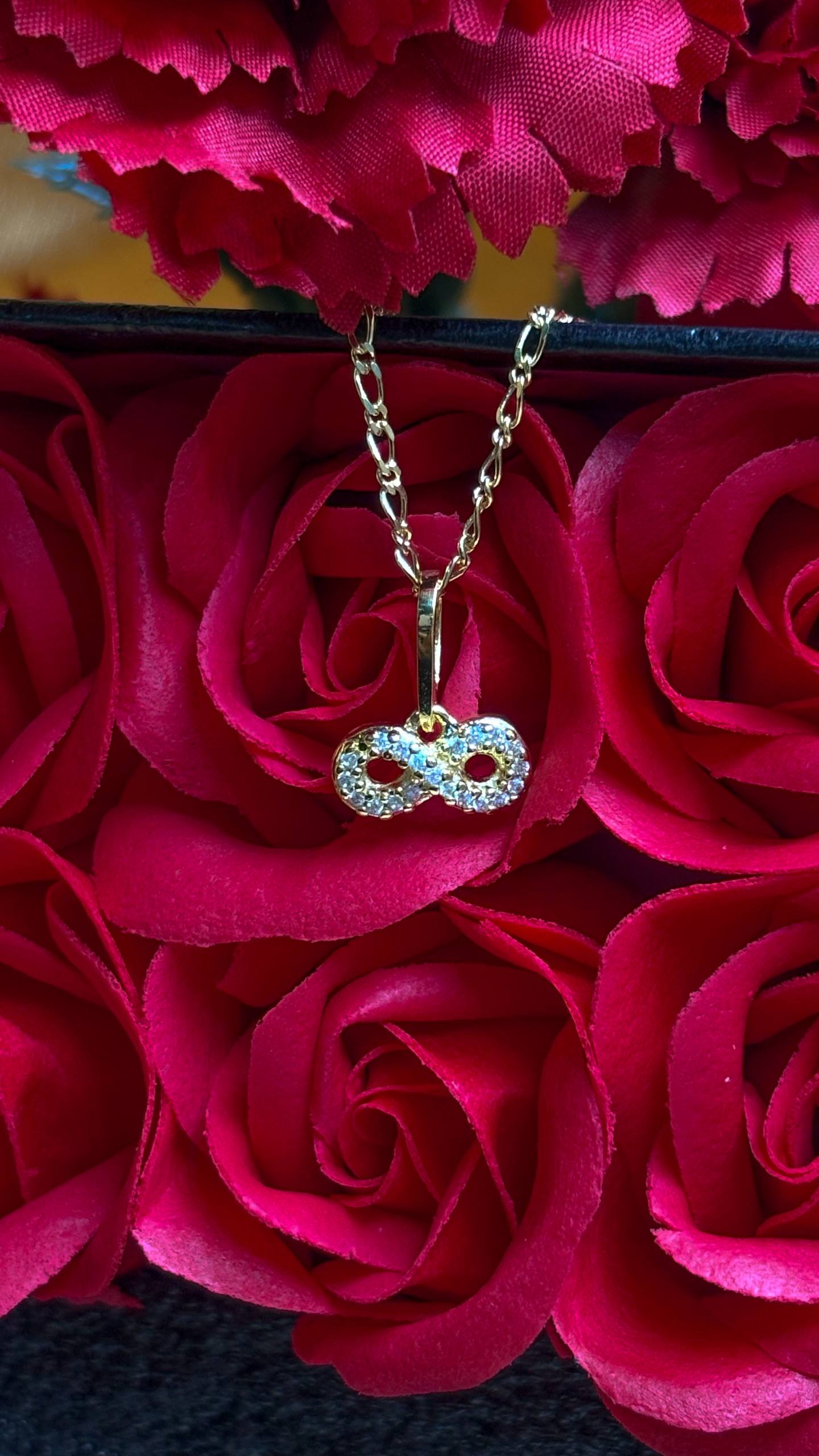 Especial Día de la Madre Set Infinito Oro Laminado 18k