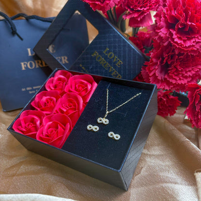 Especial Día de la Madre Set Infinito Oro Laminado 18k