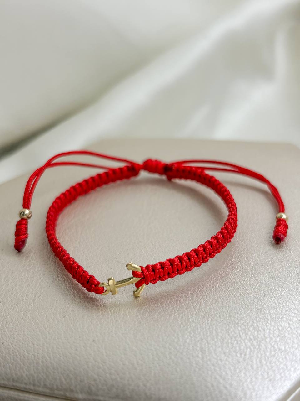 Brazalete de Ancla en Tejido Oro laminado 18k
