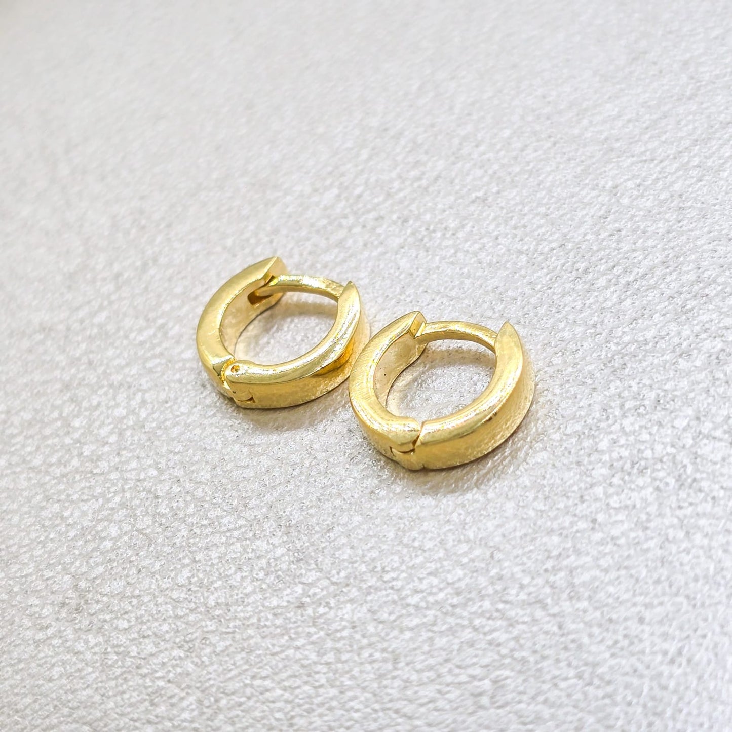 Aros Candonga Solid Cuadrada Oro Laminado 18k
