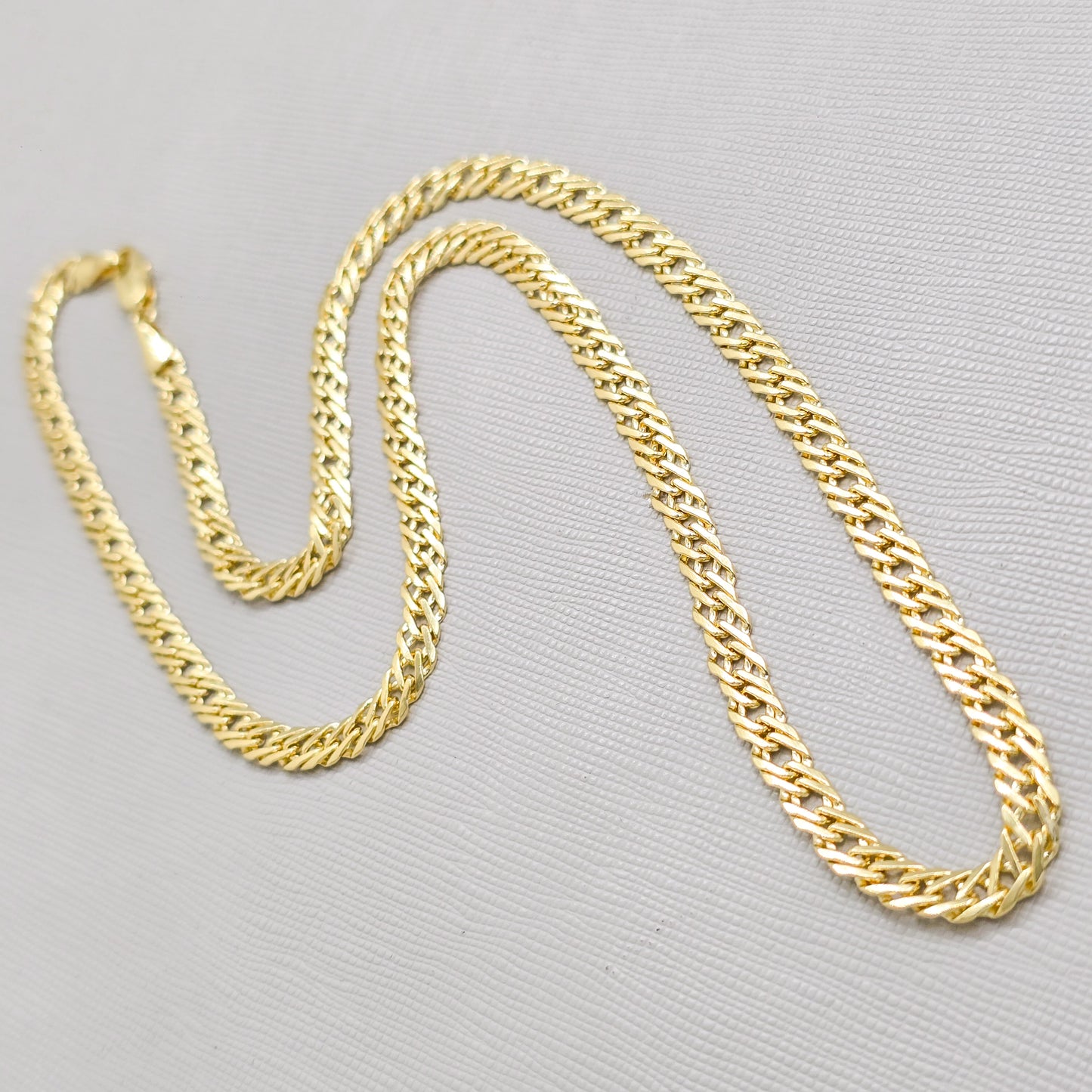 Cadena Cubana Cruzada Gruesa Oro Laminado 18k