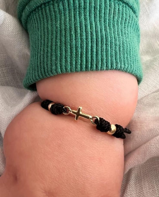 Brazalete Con Nudos y Cruz Oro Laminado 18k
