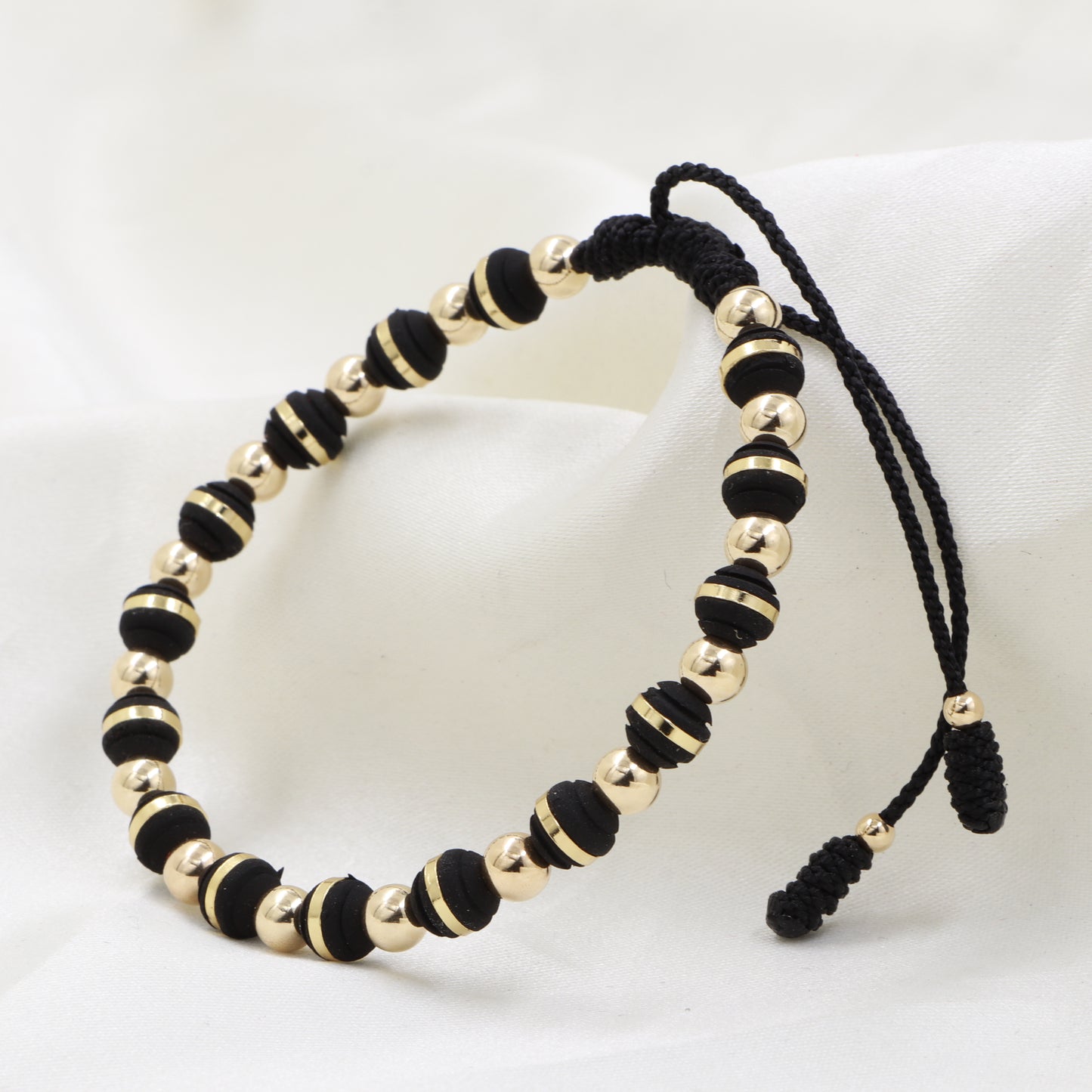 Brazalete Con Neopreno Anillados Oro Laminado 18k