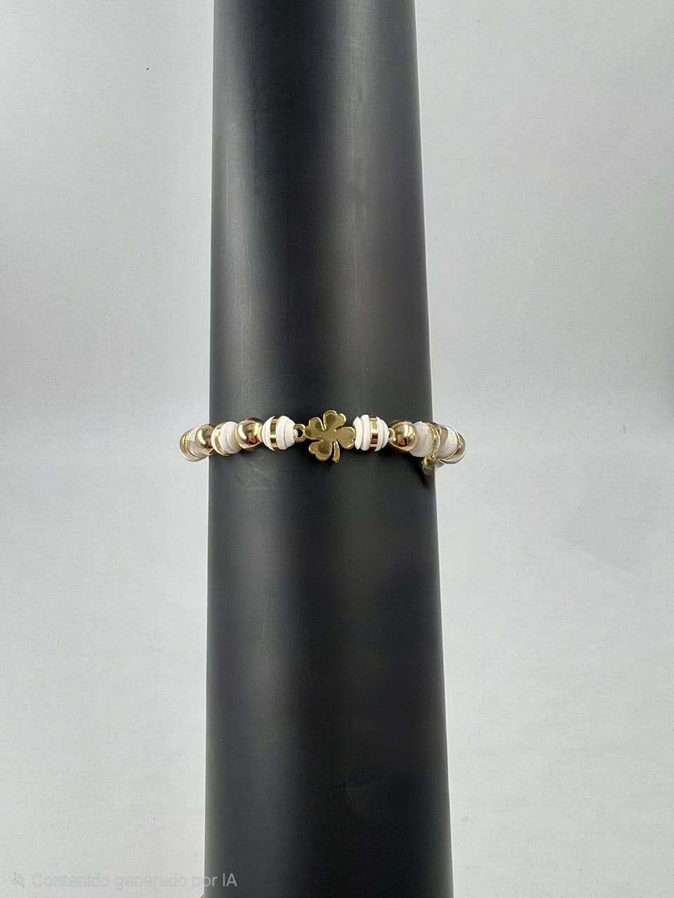 Brazalete Ajustable Suerte Eterna En Oro Laminado 18K