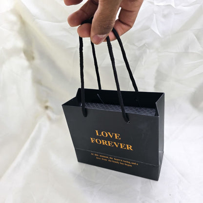 Caja de Rosas “Love Forever” con Bolsa de Regalo