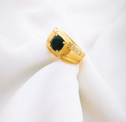 Anillo Piedra Circonias Negro Oro laminado 18k