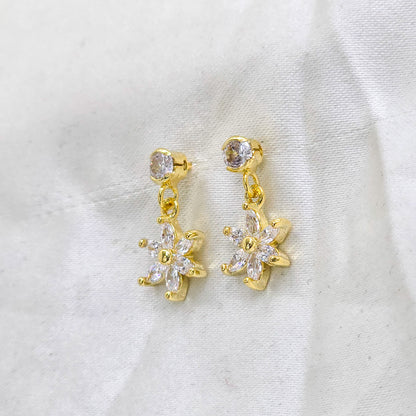 Aros Flor Con Circonias Oro Laminado 18k