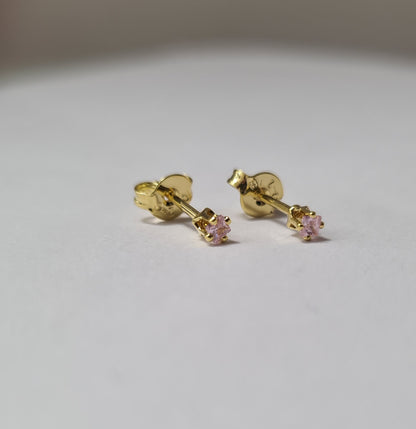 Arete Topo Mini Circón Cuadrado Oro Laminado 18k