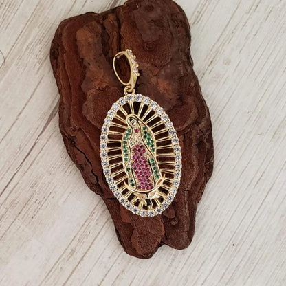 Colgante Virgen Guadalupe Swarovski Grande Oro Laminado 18k